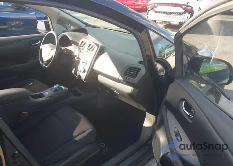 2014 Nissan Leaf S z USA, uszkodzony, nr VIN 1N4AZ0CP1EC333273